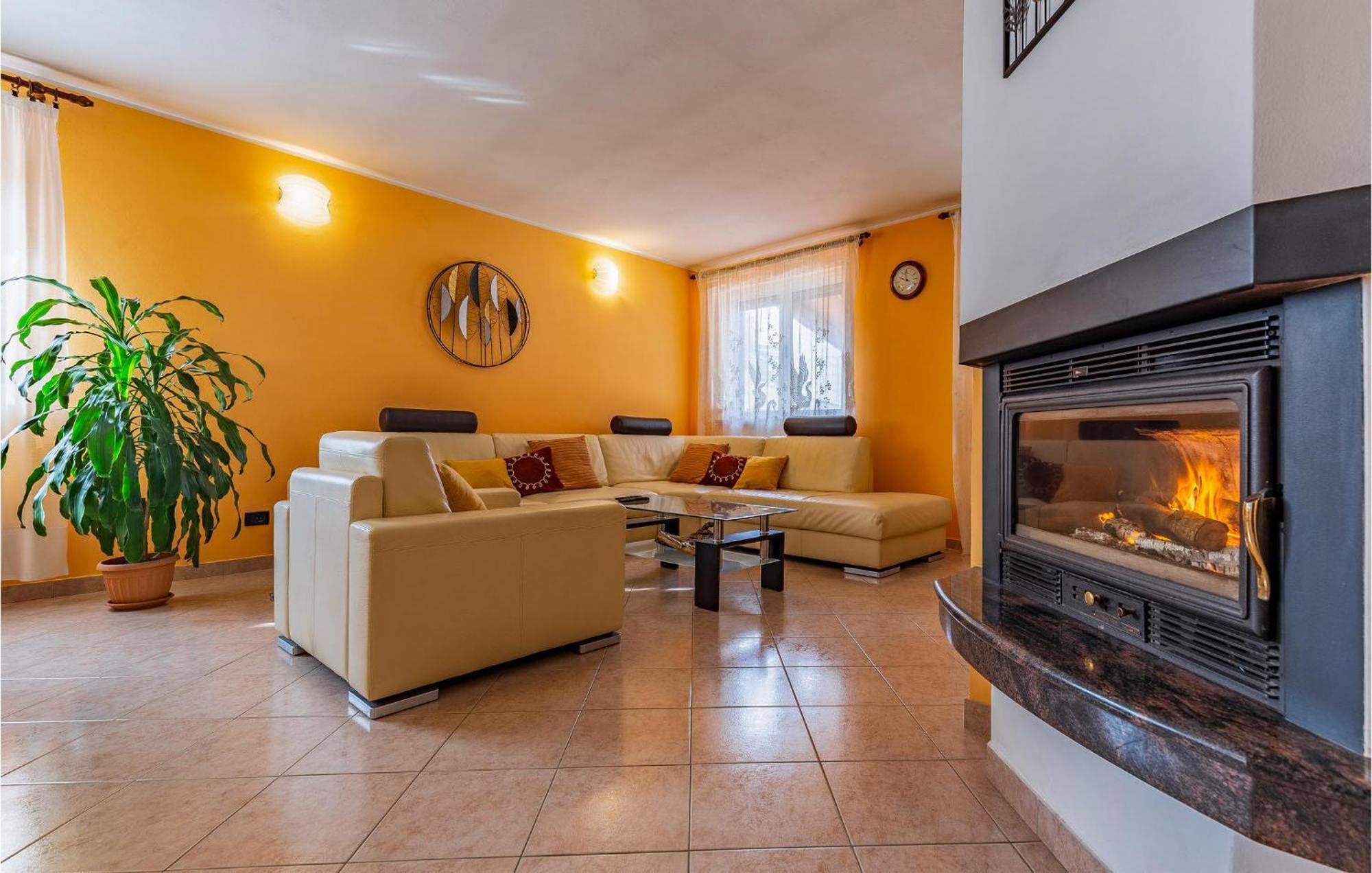 Lovely Home In Sisan With Outdoor Swimming Pool Esterno foto