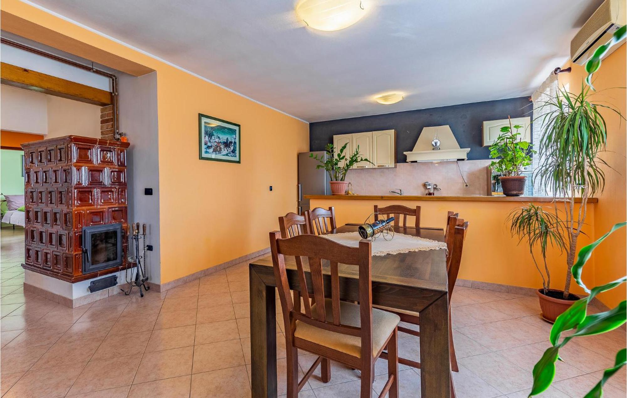Lovely Home In Sisan With Outdoor Swimming Pool Esterno foto